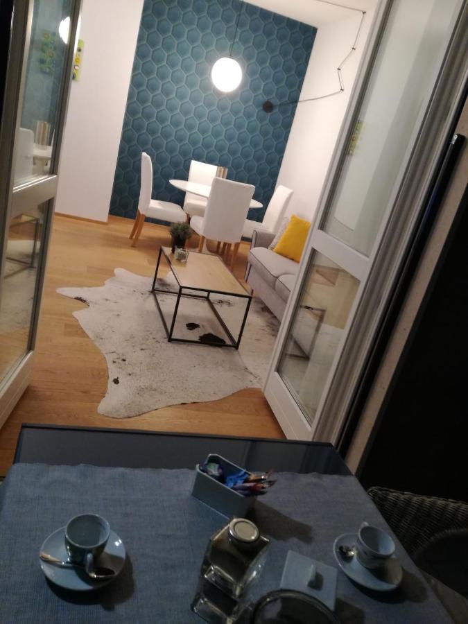 Suite 51 Appartamento Con Terrazzo A 50 Mt Dal Lago - Private Parking (Adults Only) Арона Экстерьер фото