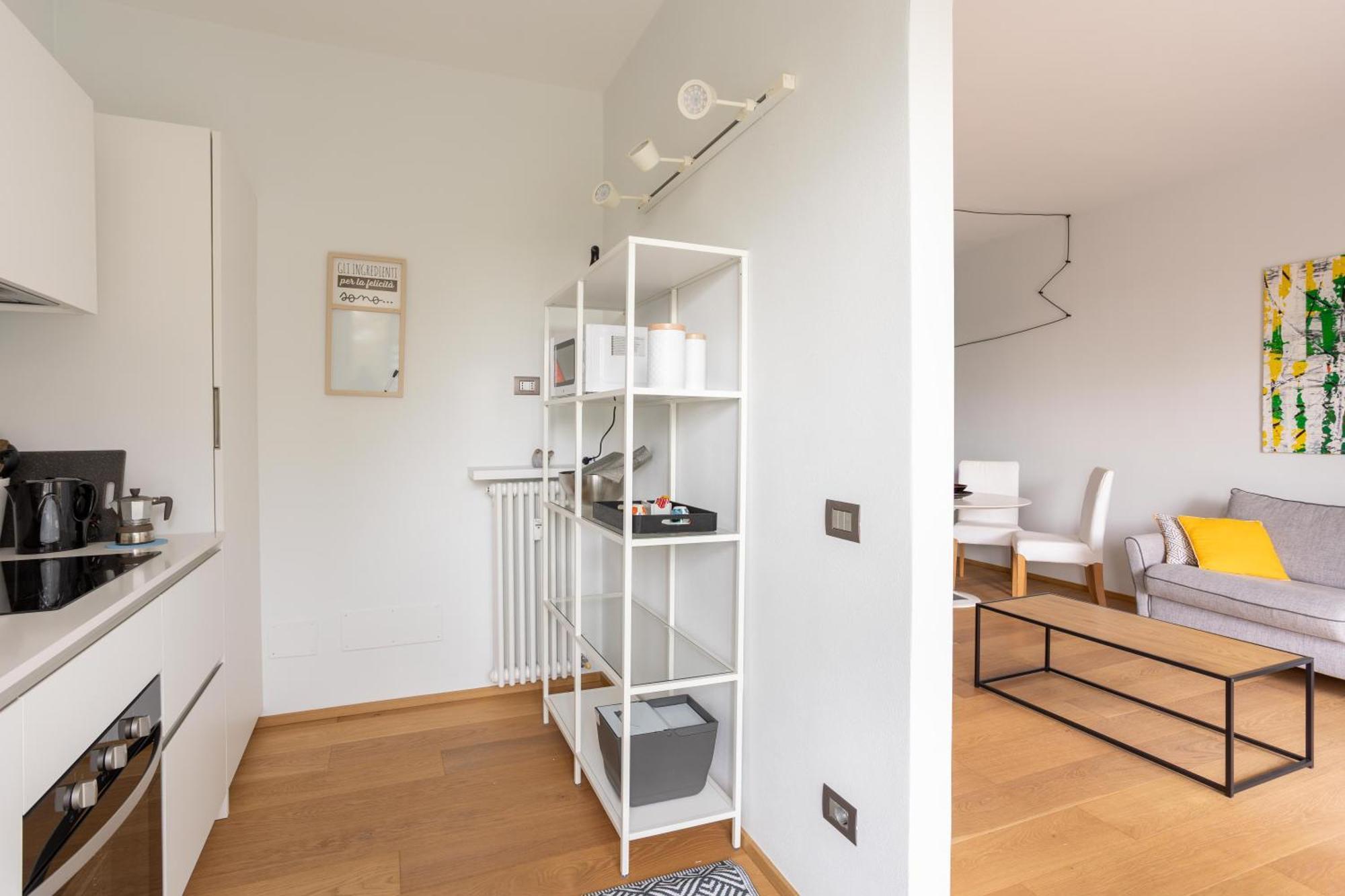Suite 51 Appartamento Con Terrazzo A 50 Mt Dal Lago - Private Parking (Adults Only) Арона Экстерьер фото