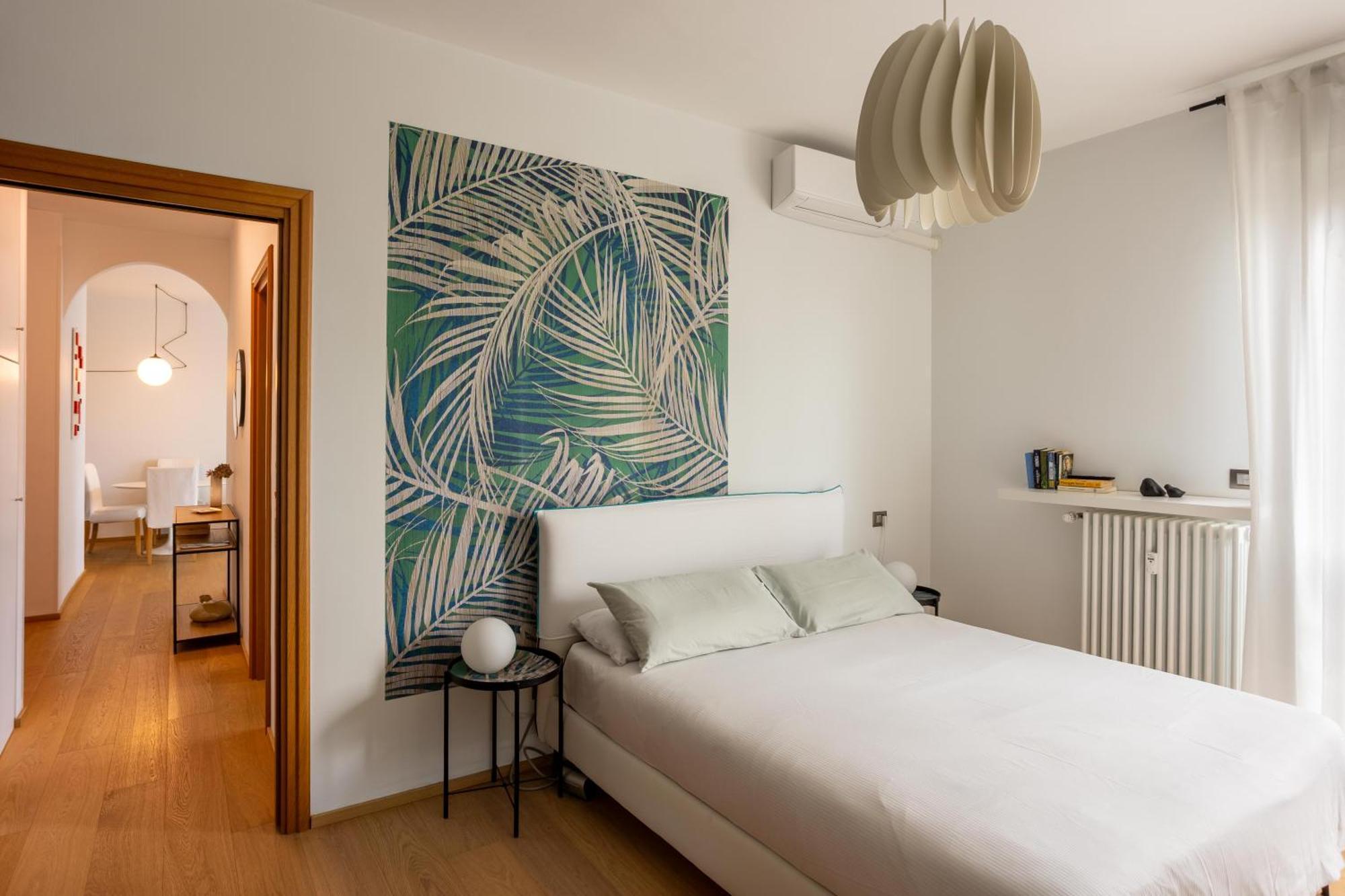 Suite 51 Appartamento Con Terrazzo A 50 Mt Dal Lago - Private Parking (Adults Only) Арона Экстерьер фото