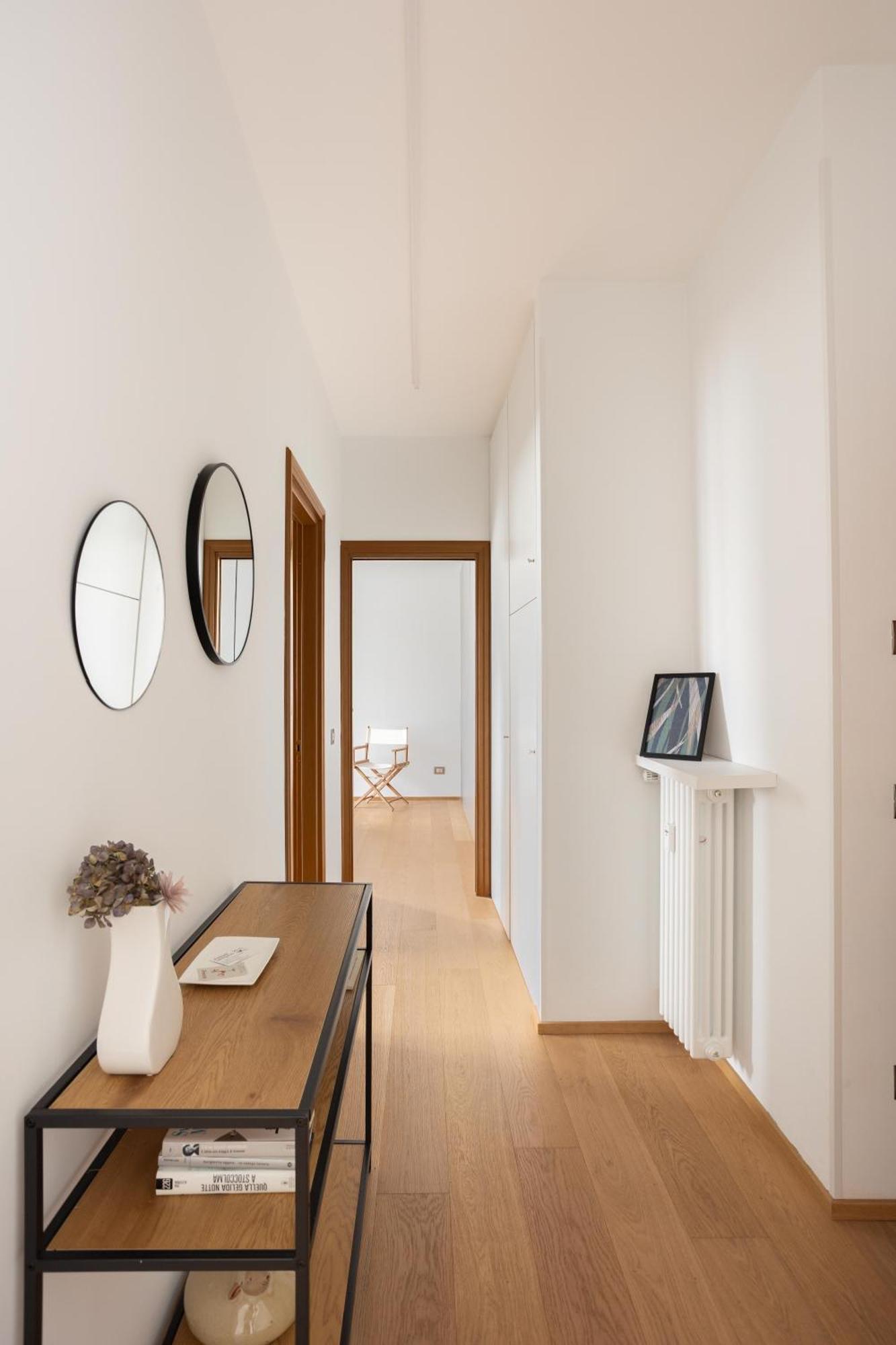 Suite 51 Appartamento Con Terrazzo A 50 Mt Dal Lago - Private Parking (Adults Only) Арона Экстерьер фото
